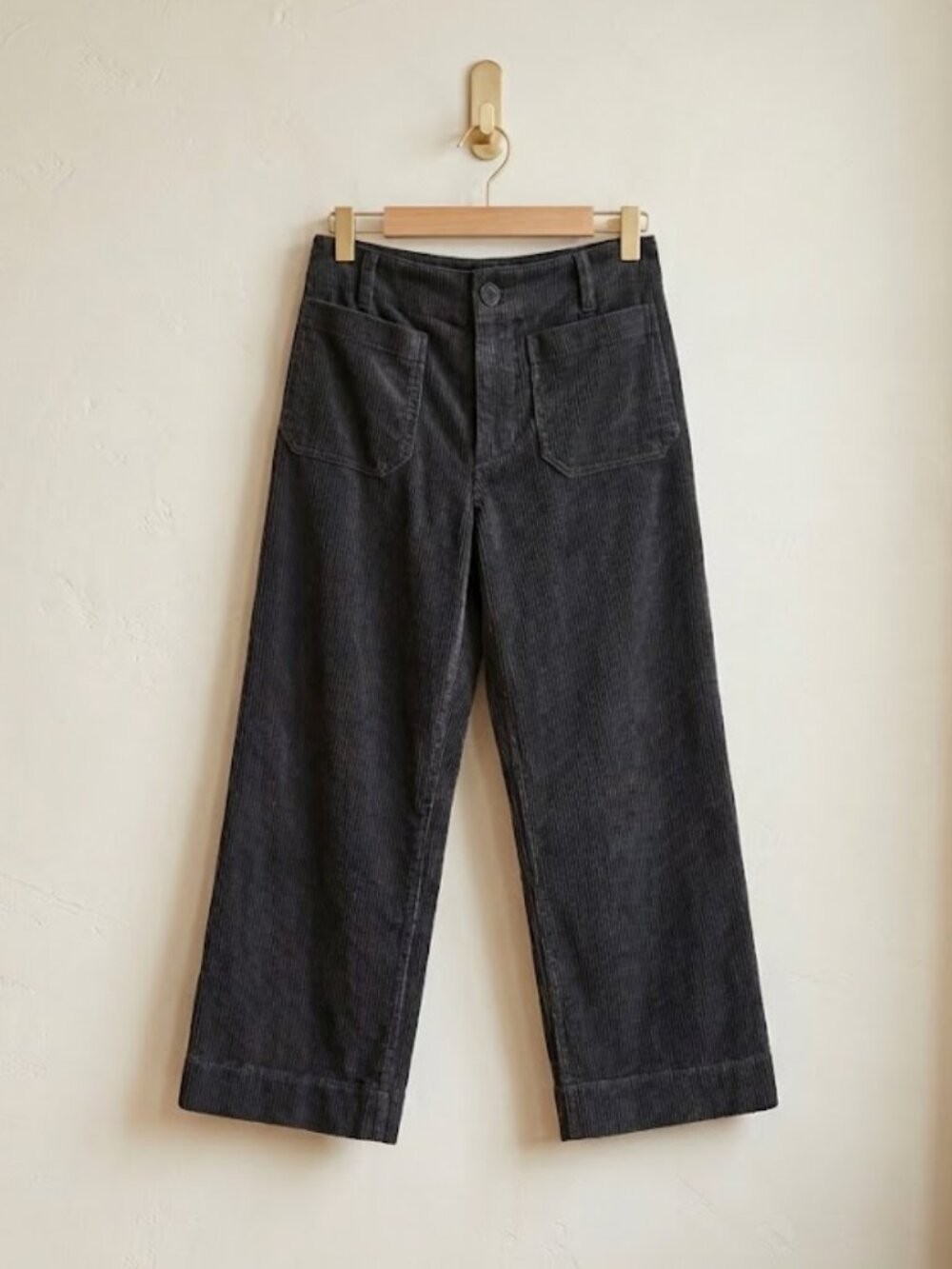 Quince Organic Stretch Corduroy Wide Leg Crop Charcoal size 2